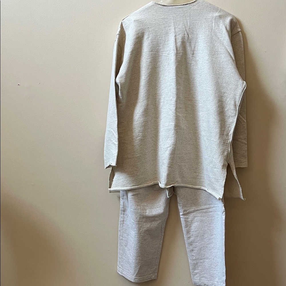 Cozy 2-piece Lounge Wear - Picture 3 of 9
